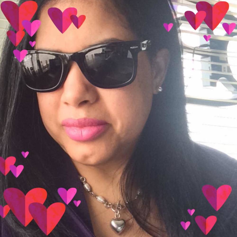 Meet your Posher, Elizabeth